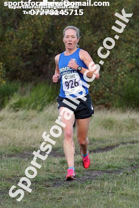 Senior womens 2019 Start Fitness Harrier League, Wrekenton, Gateshead. Photo: David T. Hewitson/Sports for All Pics
